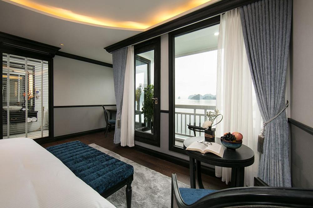 下龍 Lapinta Luxury Cruises酒店 外观 照片
